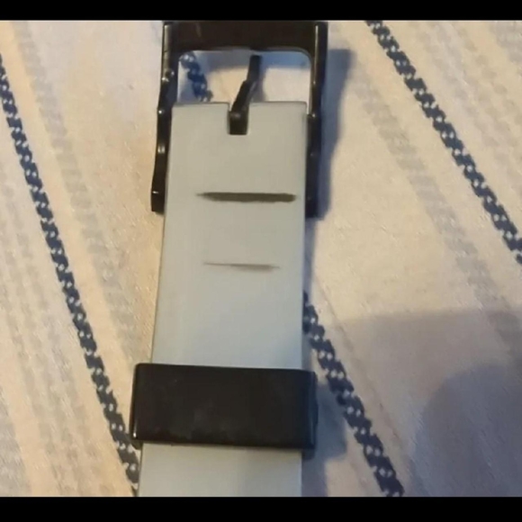 Neca Twilight Plastic Wristwatch With Edward's Face and Metal Charm - Picture 4 of 5